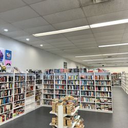Nickles Used Books & More