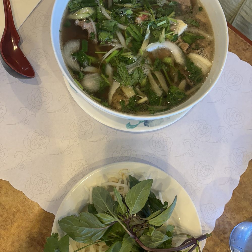 Com Tam Thanh - 15. Pho Dac Biet Soup - Vietnamese Near Me - Newark, California