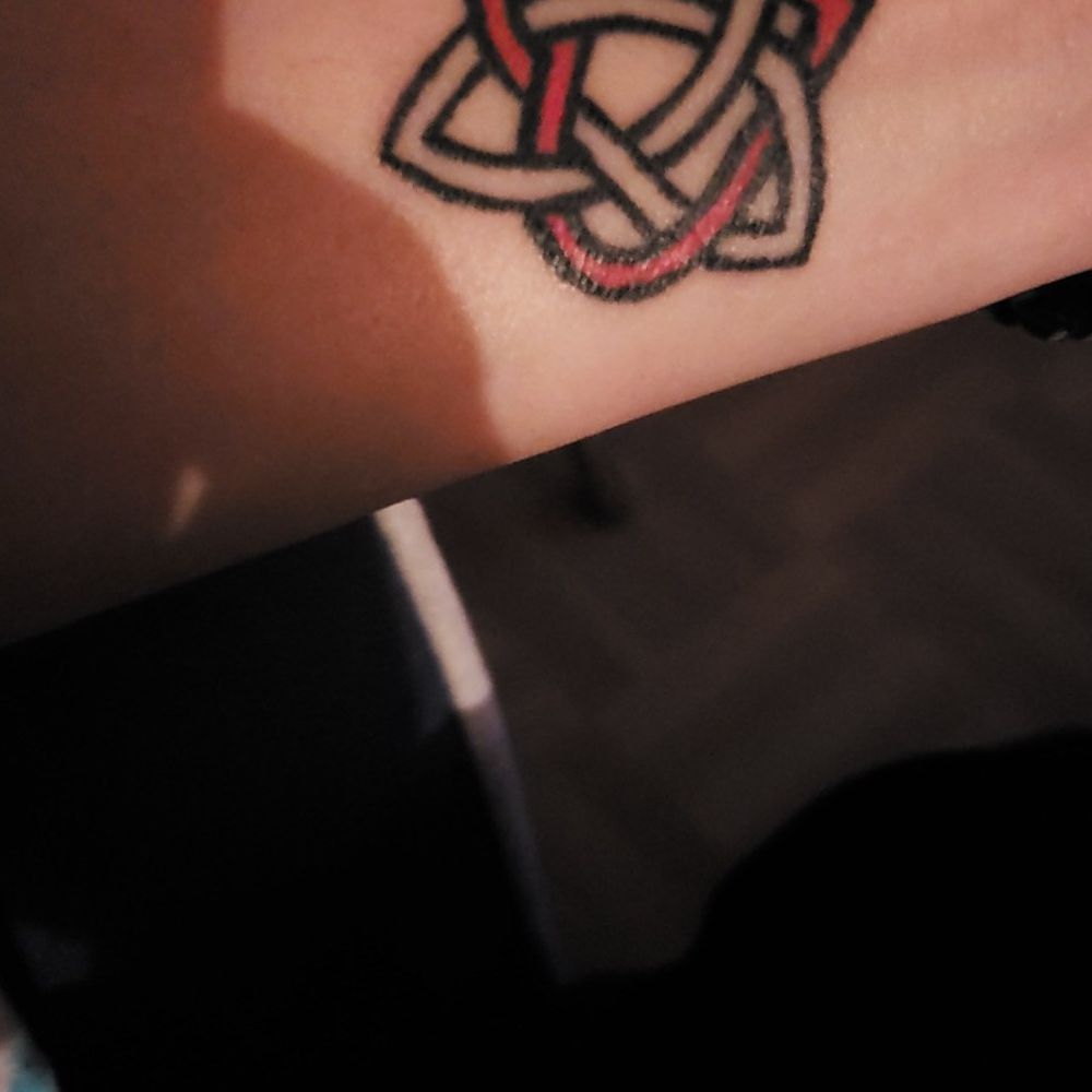 Tattoo Kingdom - Brunch Squad!!! This amazing Celtic Sister Knot is an important symbol for my sisterhood & its perfect & painfree. - Tattoo Near Me - Bronx, New York