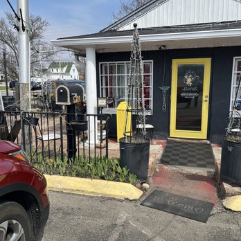 Teas Your Spirits - The front of the place - Tea Rooms Near Me - Hilliard, Ohio