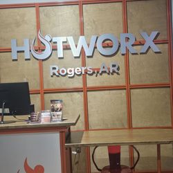 HOTWORX - Rogers