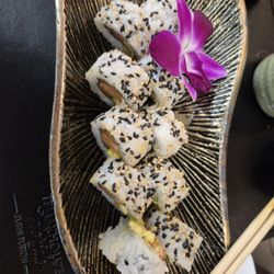 Temak House Florida - Spicy Salmon roll