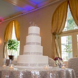 Greggory's Pastry Shop - Truly an artist. Amazing wedding experience with the Hotel Northampton and Gregory's Pastry Shop! Captured my vision perfectly!