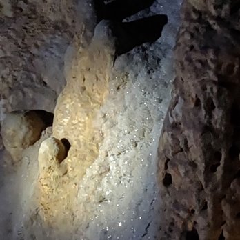 Tuckaleechee Caverns - Landmarks & Historical Buildings Near Me - Townsend, Tennessee