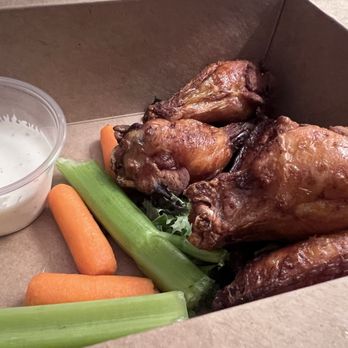 Reflections Grille Restaurant and Lounge - Chicken Wings To-Go - American Near Me - Seattle, Washington Reflections Grille Restaurant and Lounge - Chicken Wings To-Go - American Near Me - Seattle, Washington