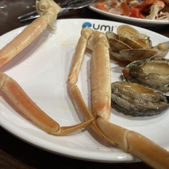 Umi Sushi & Seafood Buffet - Snow crab legs, clams in black bean sauce, and abalone. - Sushi Bars Near Me - Brooklyn, New York Umi Sushi & Seafood Buffet - Snow crab legs, clams in black bean sauce, and abalone. - Sushi Bars Near Me - Brooklyn, New York