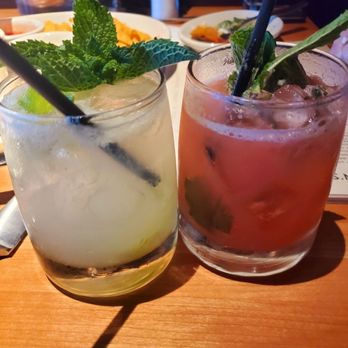 Houston's Restaurant - Drinks on point - New American Near Me - North Miami Beach, Florida Houston's Restaurant - Drinks on point - New American Near Me - North Miami Beach, Florida