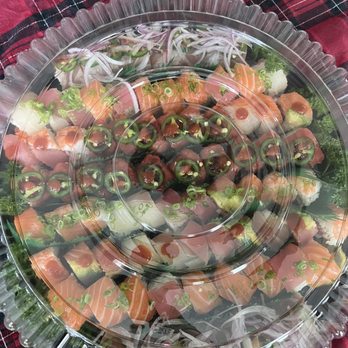 Tomo7 sushi - special rolls plate - Sushi Bars Near Me - Riverside, California Tomo7 sushi - special rolls plate - Sushi Bars Near Me - Riverside, California