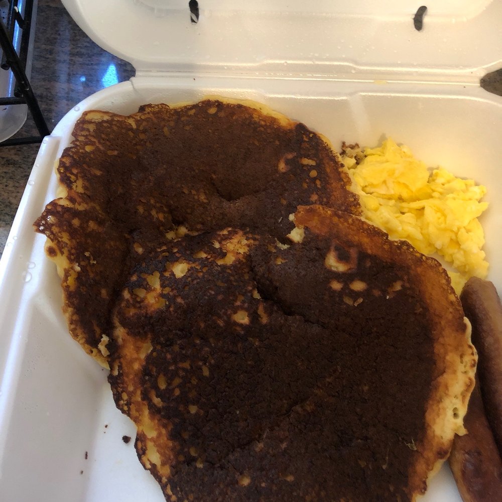 Hellenic Restaurant - Who would seriously plate this and serve? - American Near Me - Southfield, Michigan