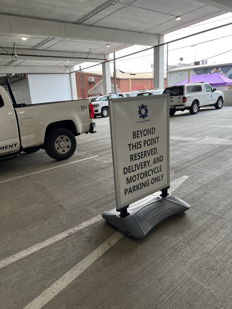 CITY OF BLOOMINGTON PARKING GARAGE 105 W Fourth St, Bloomington, IN