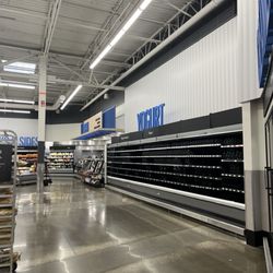 Walmart Supercenter - Bare shelf