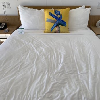 Ocean Park Inn - Our king size bed - San Diego, CA