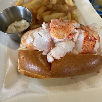 Ginger Cajun Seafood - Lobster Po Boy - Chinese Near Me - Salem, Massachusetts Ginger Cajun Seafood - Lobster Po Boy - Chinese Near Me - Salem, Massachusetts