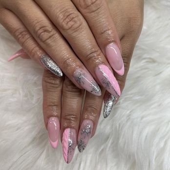 Lush Nail Lounge - Nail Salons Near Me - Antioch, California