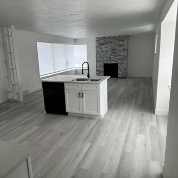 Summit Restoration - New living room - Damage Restoration Near Me - Draper, Utah Summit Restoration - New living room - Damage Restoration Near Me - Draper, Utah