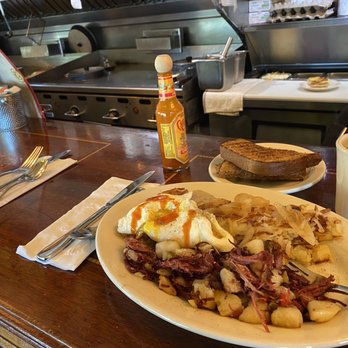 Frank's Diner - Corned Beef Hash - Breakfast & Brunch Near Me - Spokane, Washington
