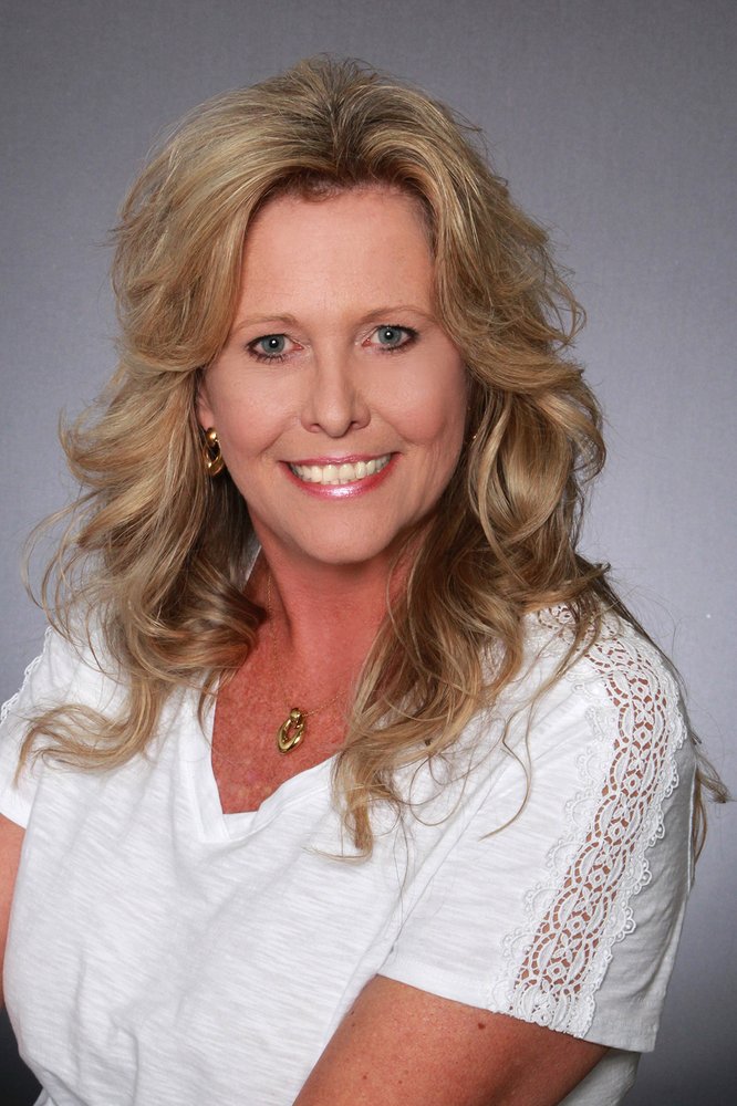 REALTOR LISA JOHNSON Contact Agent Real Estate Agents Foley, AL