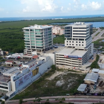Malecon Suites - View from balcony. - Hotels Near Me - Cancún, ROO