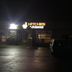 JW Hitch - Night View