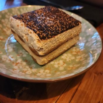 HAI HAI - Vietnamese Coffee Tiramisu... DELICIOUS! - Vietnamese Near Me - Minneapolis, Minnesota
