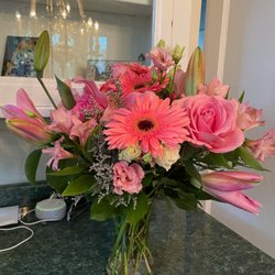 Anna's Flowers & Gifts - What was received.