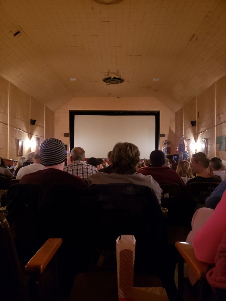 ELM DRAUGHT HOUSE CINEMA 10 Photos & 54 Reviews 35 Elm St, Millbury