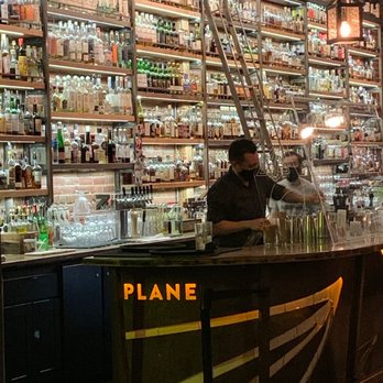Paper Plane - Bar set up for social distancing - Cocktail Bars Near Me - San Jose, California