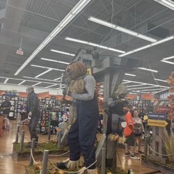 Spirit Halloween