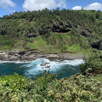 Kilauea Lighthouse - Landmarks & Historical Buildings Near Me - Kilauea, Hawaii