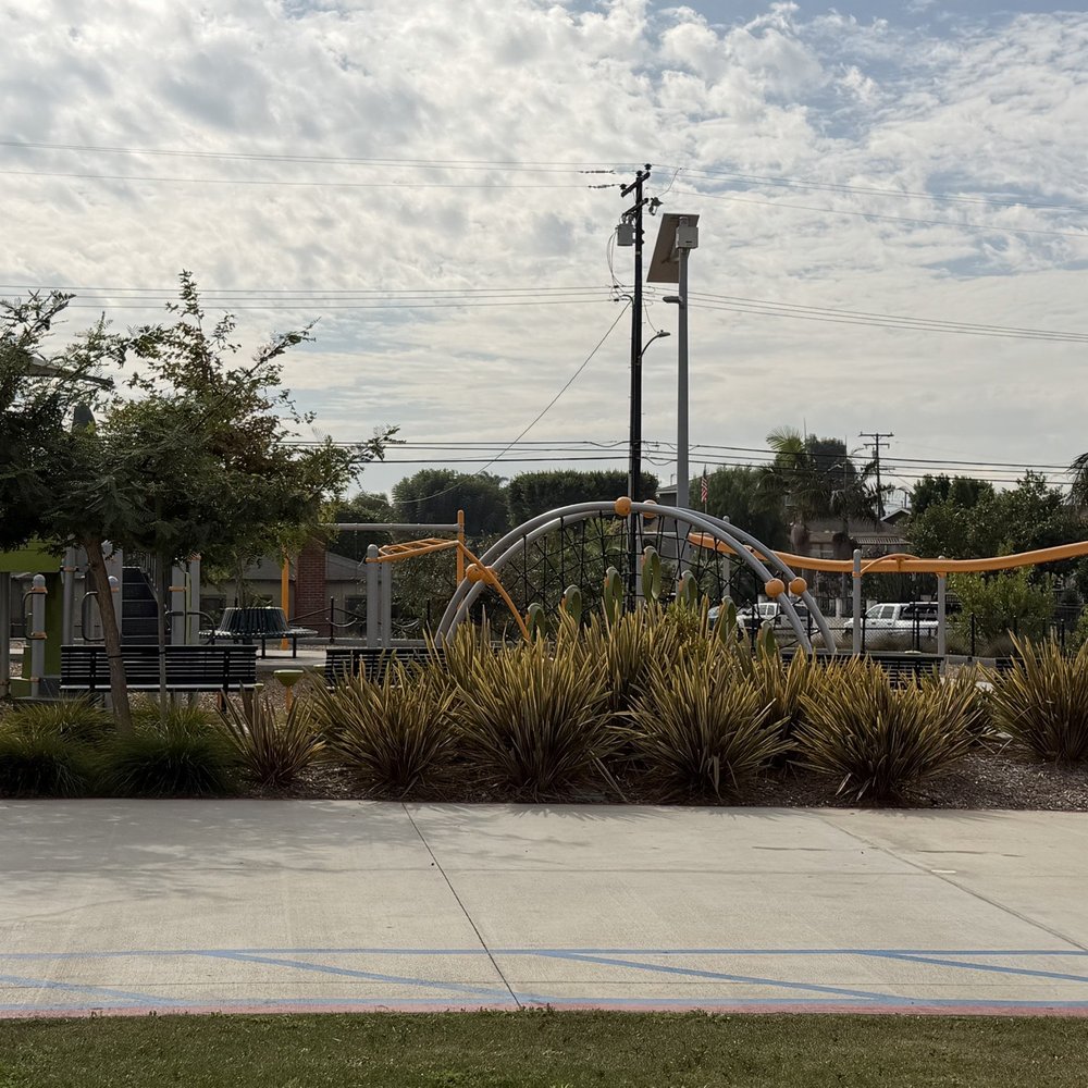 Wishing Tree Park - Parks Near Me - Torrance, California