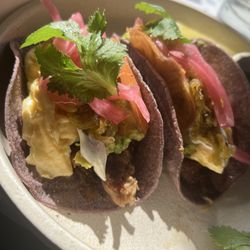 Nodo - Breakfast tacos