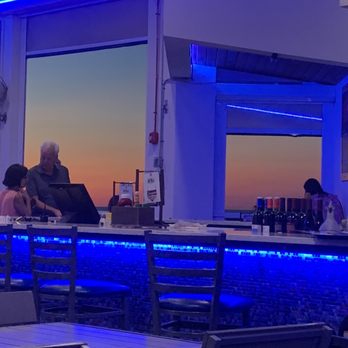 Crabby's Dockside - Seafood Near Me - Clearwater Beach, Florida