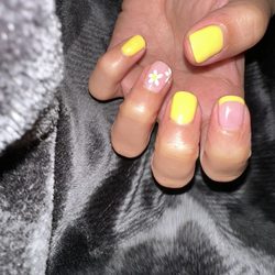 Spring yellow design