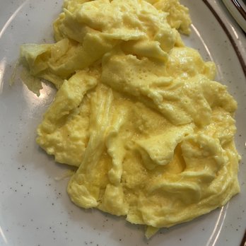 Brigs at the Crossing - Breakfast & Brunch Near Me - Cary, North Carolina