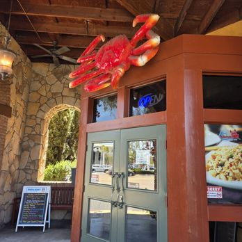 Surfing Crab - Seafood Near Me - Escondido, California