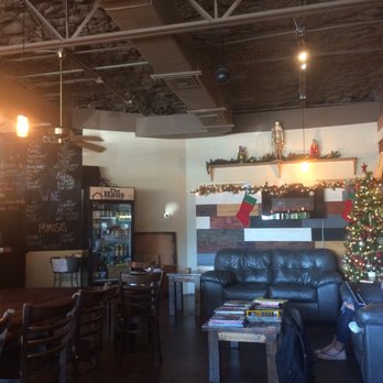 Addicted to The Bean - Festooned in the spirit of the holidays! Worth noting, the loveseat is quite plush! ...in a satisfying way, not an uncomfortable way. - Coffee & Tea Near Me - Largo, Florida