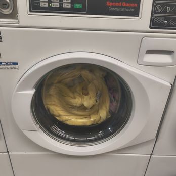Plaza Laundromat - Dry clothes supposed to be getting washed,no water AT ALL - Laundromat Near Me - San Leandro, California Plaza Laundromat - Dry clothes supposed to be getting washed,no water AT ALL - Laundromat Near Me - San Leandro, California