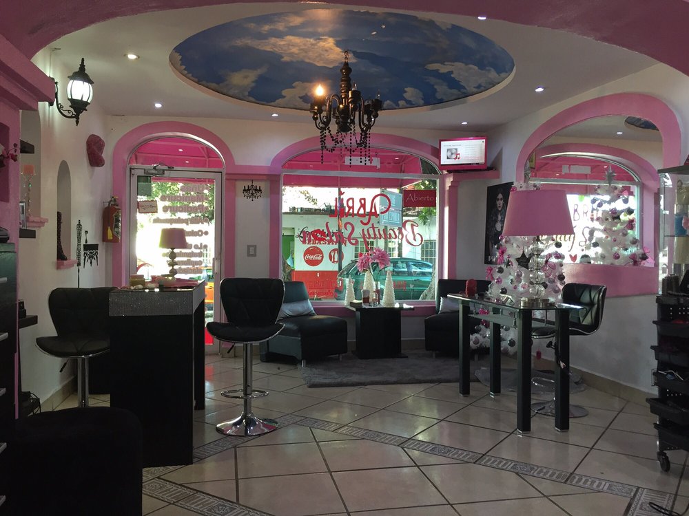 ABRIL BEAUTY SALON Hair Salons Colombia 1006, Puerto Vallarta