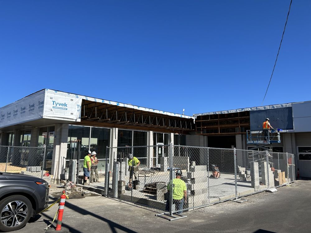 TEAM HYUNDAI OF BEND 15 Photos & 33 Reviews 2250 NE Hwy 20, Bend