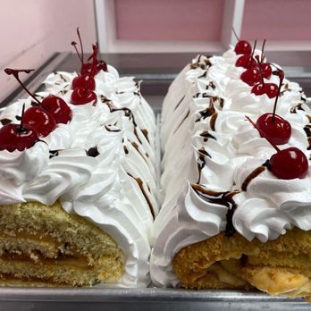Made by Raquel - El mejor braso gitano, estaba delicioso! - Bakeries Near Me - Perth Amboy, New Jersey Made by Raquel - El mejor braso gitano, estaba delicioso! - Bakeries Near Me - Perth Amboy, New Jersey