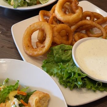 Rosine's Restaurant - Thick-Cut Onion Rings Dinner - American Near Me - Monterey, California