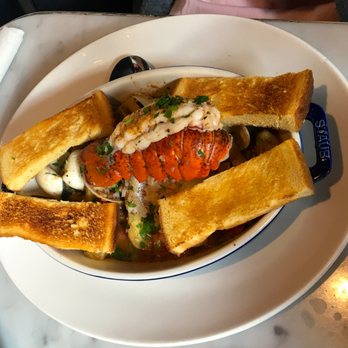 Deville Dinerbar - Seafood dish - Diners Near Me - Montreal, Quebec Deville Dinerbar - Seafood dish - Diners Near Me - Montreal, Quebec