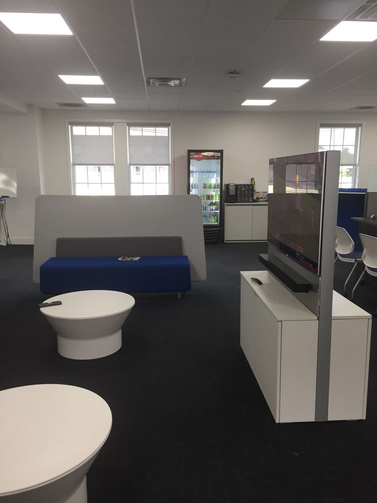 3D AUTO BODY & COLLISION CENTERS 14 Reviews Body Shops 1029