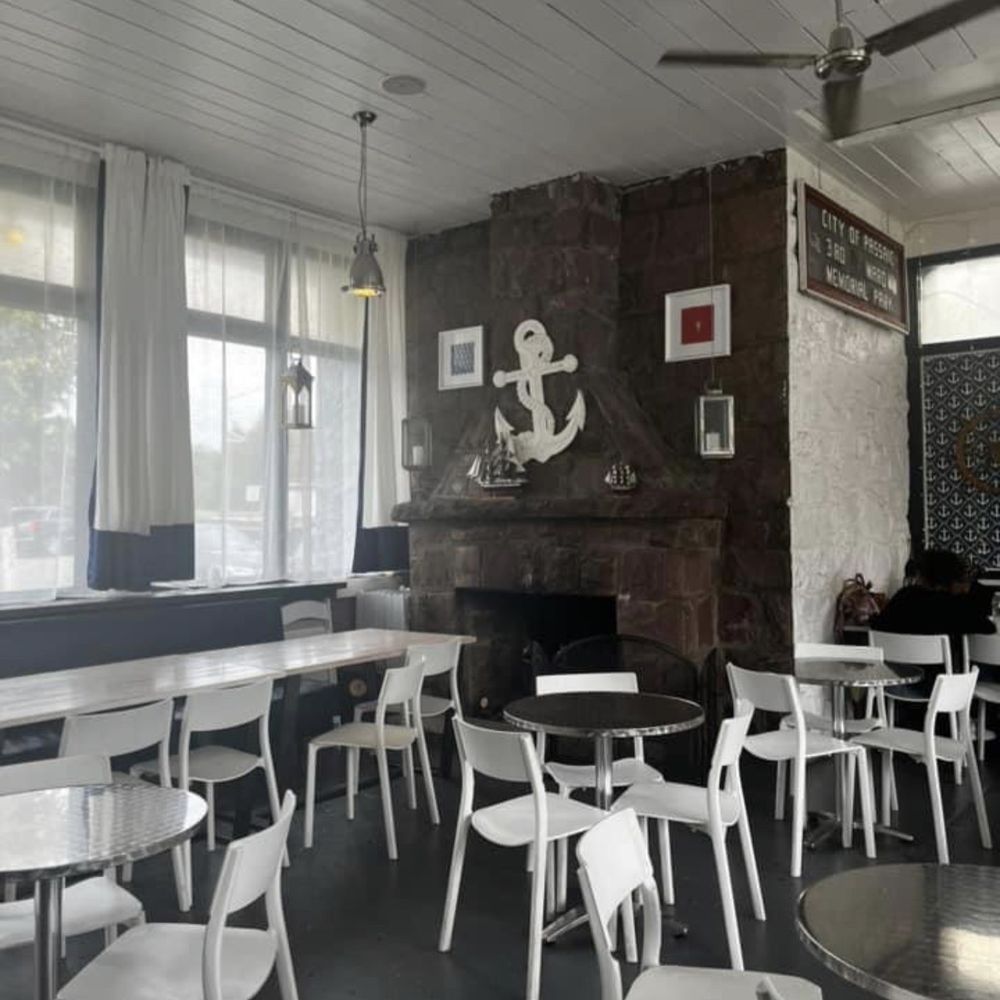 Boathouse Cafe - Inside - Cafes Near Me - Passaic, New Jersey