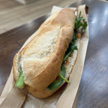 Auzzy The Bear - Grilled Pork Banh Mi - Ice Cream & Frozen Yogurt Near Me - Los Gatos, California