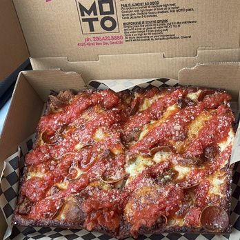 MOTO - Edmonds - Pizza Near Me - Edmonds, Washington