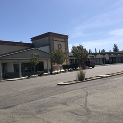 Vintage Hill Shopping Center