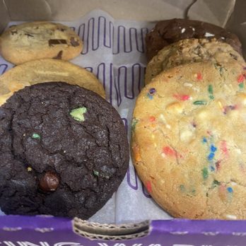 Insomnia Cookies - Chocolate Chunk Salted Caramel Confetti S'mores White Chocolate Macadamia Double Chocolate Mint Double Chocolate Chunk Snickerdoodle - Ice Cream & Frozen Yogurt Near Me - Houston, Texas Insomnia Cookies - Chocolate Chunk Salted Caramel Confetti S'mores White Chocolate Macadamia Double Chocolate Mint Double Chocolate Chunk Snickerdoodle - Ice Cream & Frozen Yogurt Near Me - Houston, Texas