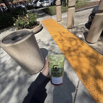 Izumi Matcha - strawberry matcha latte - Bubble Tea Near Me - Cupertino, California Izumi Matcha - strawberry matcha latte - Bubble Tea Near Me - Cupertino, California