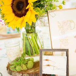 Shaky Barn Farm Gardens - The centerpieces they made were fantastic!